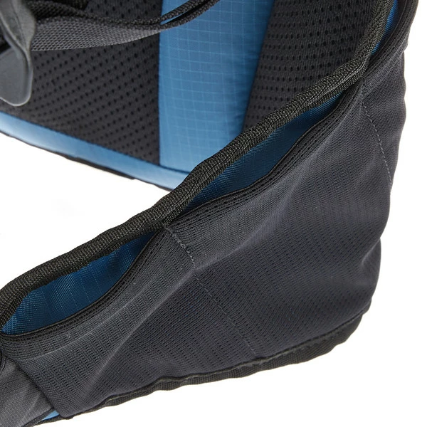 Friluft Tagesrucksack 10 Osorno Unisex Moroccan Blue/Black – Bild 9